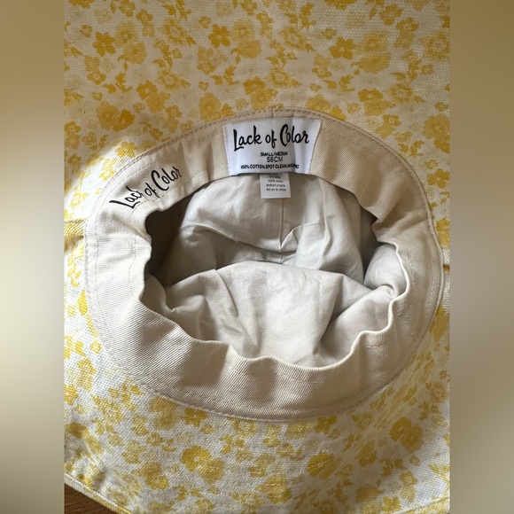 Lack of Color Yellow Holiday Hat Sunshine Bloom Size small/medium - Picture 4 of 7